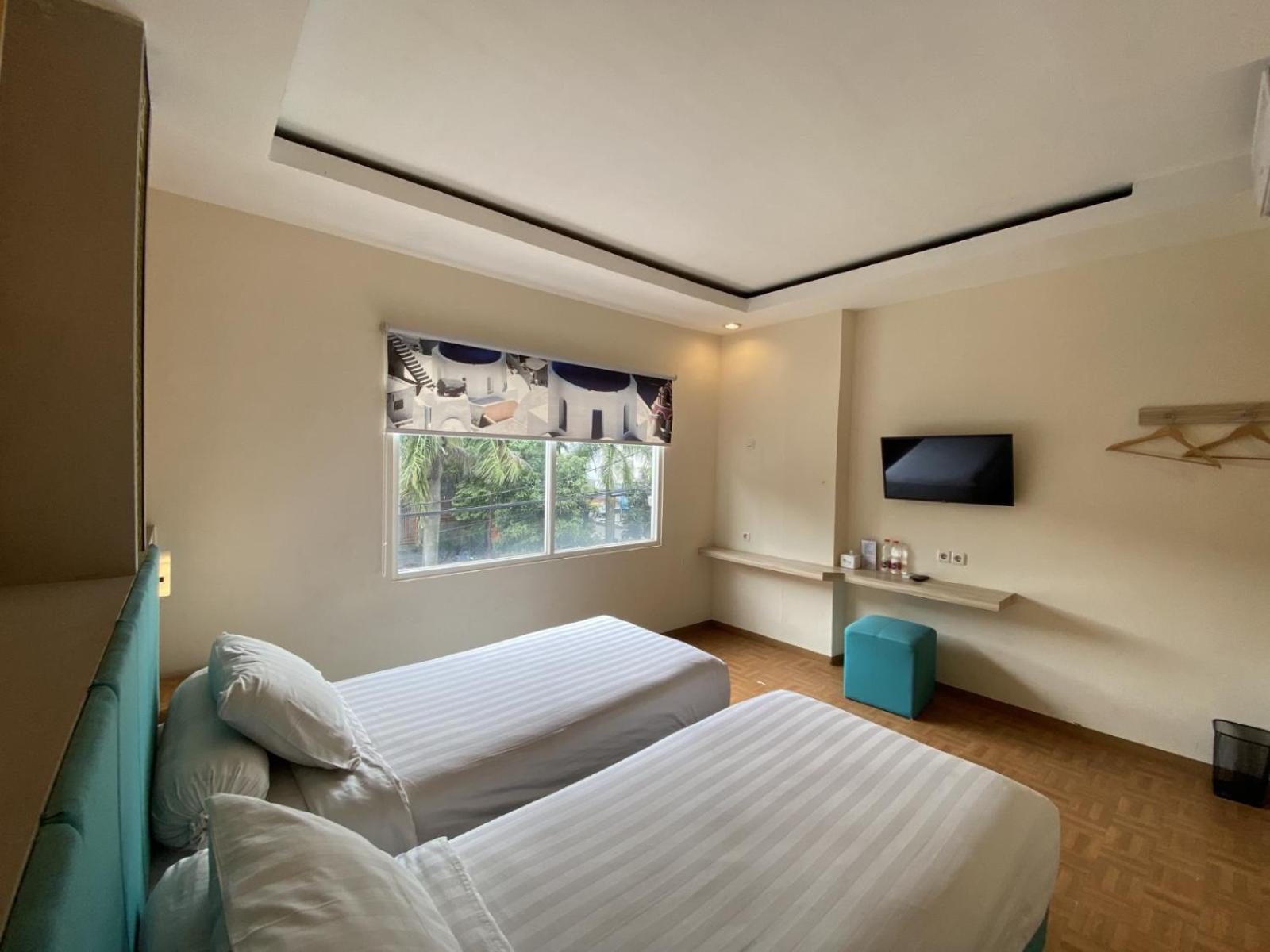 ฟรอนต์ วัน บัดเจท มาลัง Hotel มะลัง ภายนอก รูปภาพ